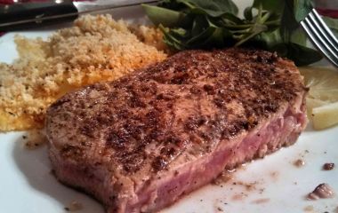 SEARED TUNA STEAKS